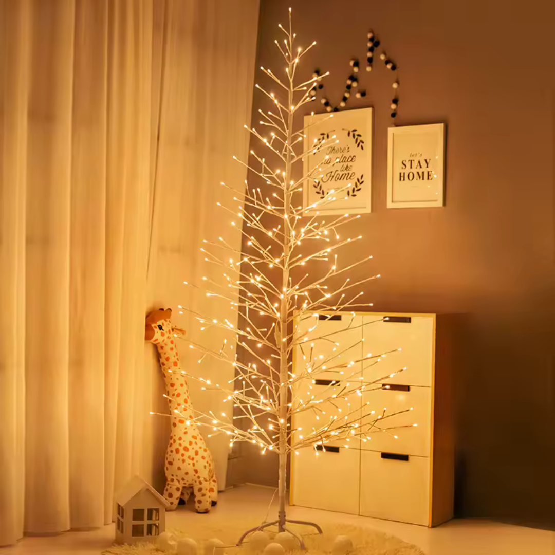 Árvore de Natal com Luzes LED Quentes – Para Decoração de Ambientes e Eventos